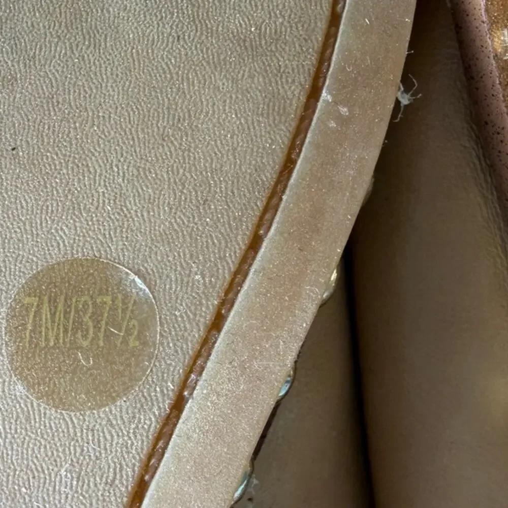 Vince Camuto gently used